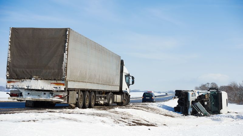 Why Hire a Truck Accident Lawyer